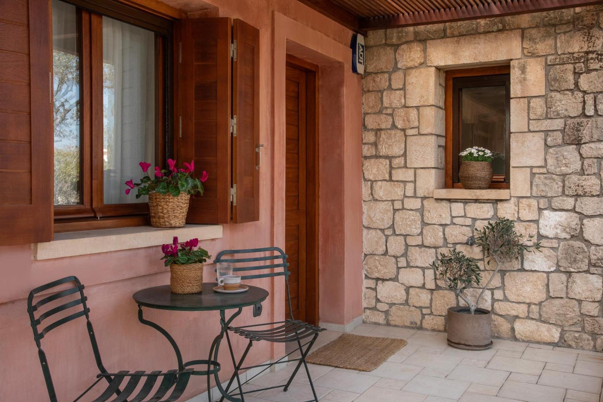Pyrgos Ralli Estate Guesthouse Aegina Экстерьер фото